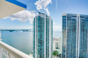 Penthouse with Ocean and City Views in Lux Miami Brickell Sleeps 4